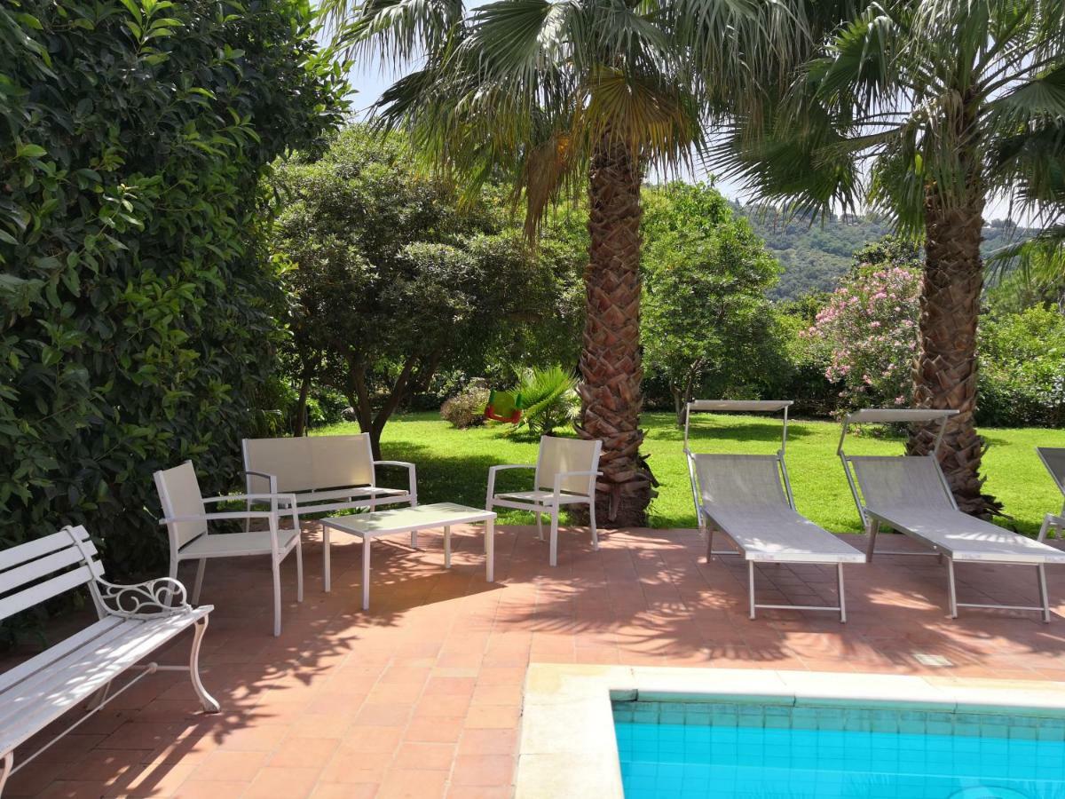 Villa Dei Leoni Санта-Текла Экстерьер фото